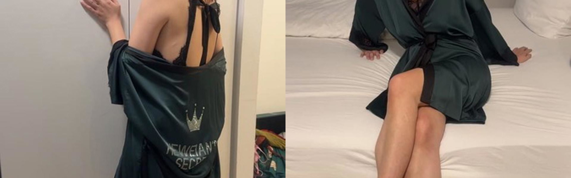 Gambar Header Profil