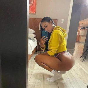 leonela152 - +4915215129125, +491521-5129125, 01521-5129125