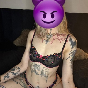 MarahAVQueenZUMERSTENMALINDEINER - +4915737889550, +491573-7889550, 01573-7889550