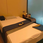 LucyMassagemitgroenTitten - +4915218932782, +491521-8932782, 01521-8932782