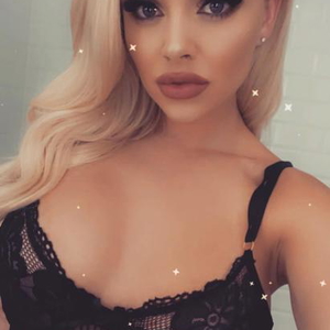 lauriesexy - +33757822558, +337-57 82 25 58, 07-57-82-25-58