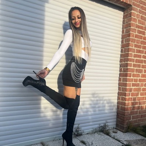 MayaausUngarnganzneu16 - +491635737425, +49163-5737425, 0163-5737425