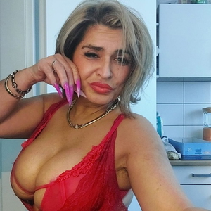 bellanurwhatsapp16 - +491639579458, +49163-9579458, 0163-9579458