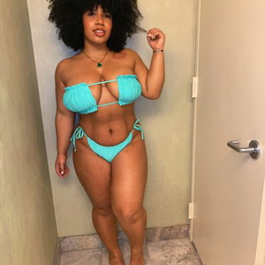 Victoria4 - +14704555550, +1470-455-5550, (470)-455-5550