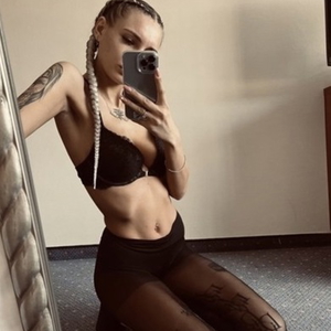 lusy115214 - +4915214225410, +491521-4225410, 01521-4225410